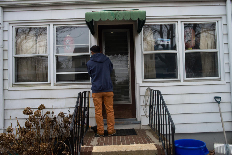 Harry Pangemanan and his family were able to return home in Highland Park, N.J., on Feb. 4. (Photo: Alan Chin for Yahoo News)