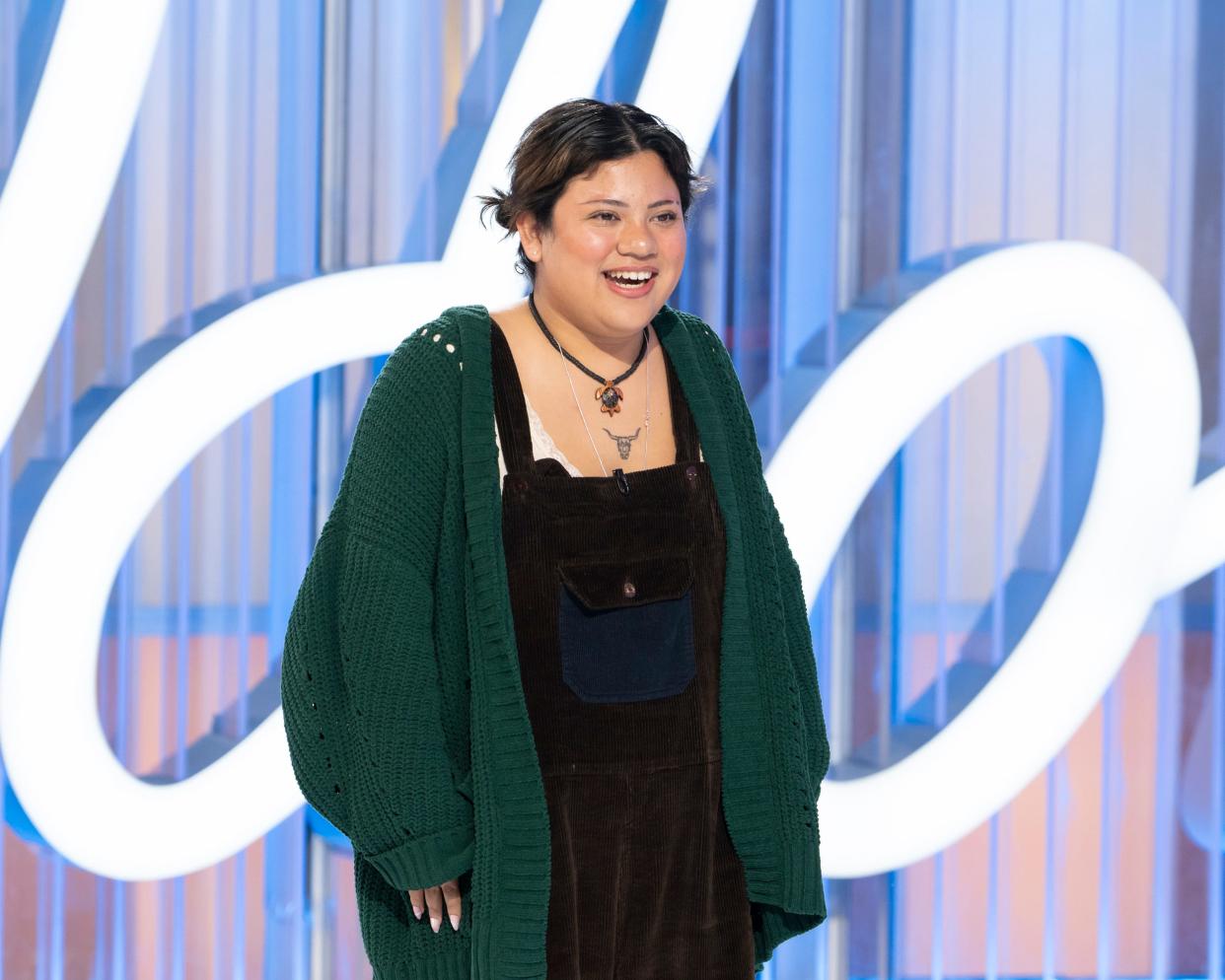 Julia Gagnon auditions for the "American Idol" judges on Season 22, Episode 5.