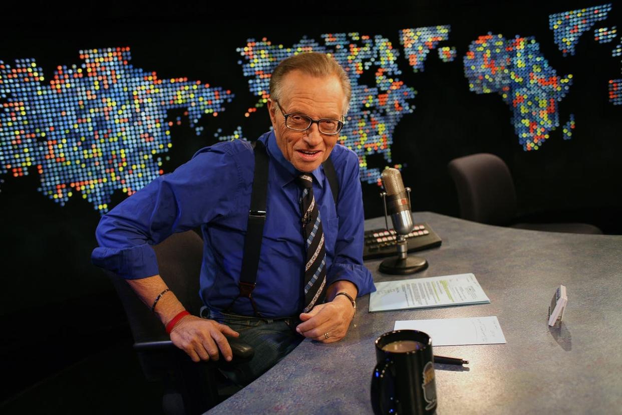 Larry King en el estudio de CNN, en Los Ángeles, 2007