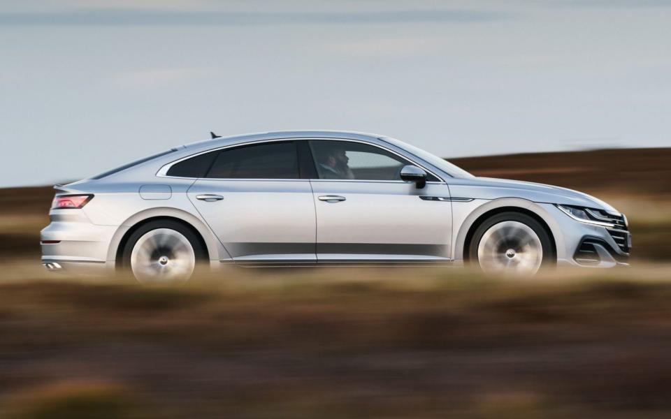 Volkswagen Arteon eHybrid - Dean Smith