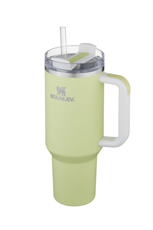 Stanley's TikTok-Viral Tumbler Now Comes In Ombré & Pearlescent Colors — Get  Them While You Can at Target