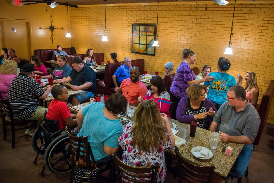 Crowds fill Pizza Palace on Hope Mills Road on Sept. 23, 2015.
