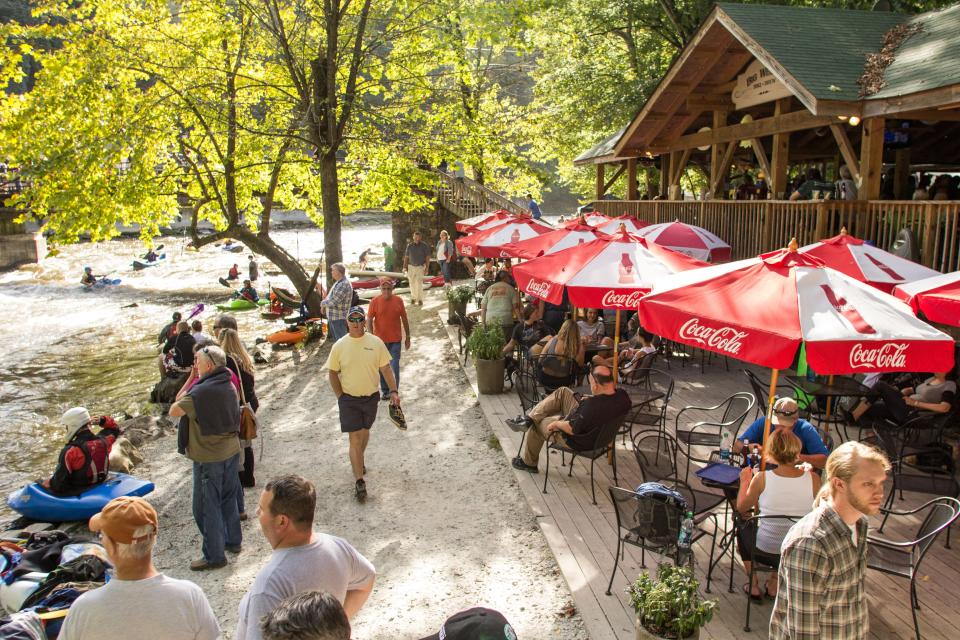 Picnicking at the Nantahala Ourdoors Center