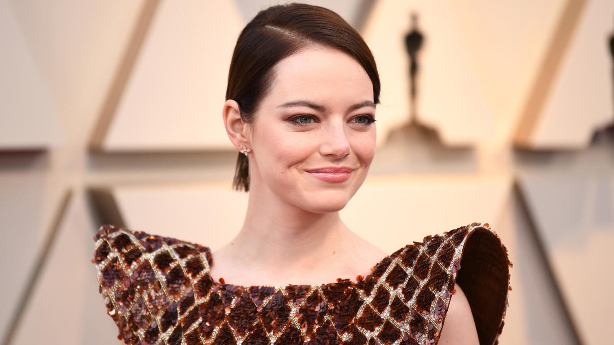 Emma Stone engaged to SNL writer Dave McCary