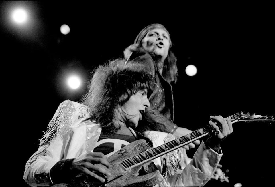 Guitarist Richie Sambora, front, and Jon Bon Jovi perform another hit before a crowd of more than 14,000 at Starwood Amphitheatre on July 19, 1989.