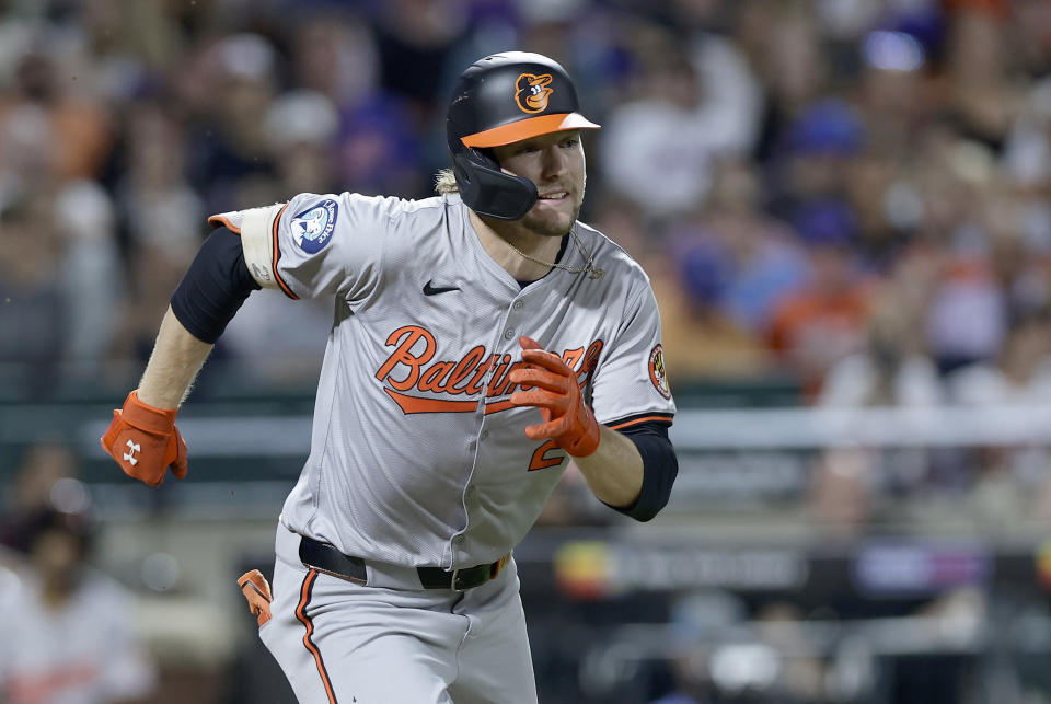 NEW YORK, NEW YORK - AUGUST 19:  Gunnar Henderson #2 of the Baltimore Orioles in action against the New York Mets at Citi Field on August 19, 2024 in New York City. The Mets defeated the Orioles 4-3. (Photo by Jim McIsaac/Getty Images)