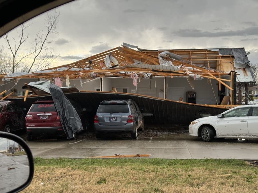 Storm damage in Clarksville (Courtesy: Clarksville Fire Rescue)