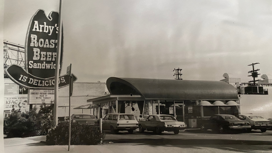 Hollywood Arby's Sign