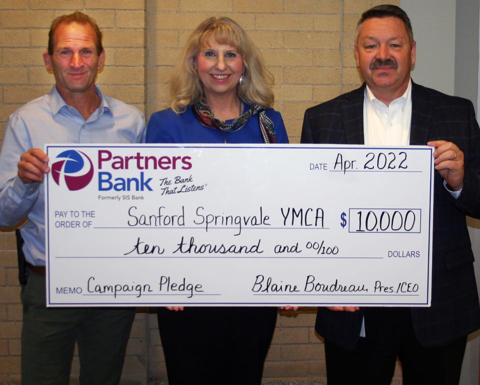 Partners Bank Donates $10,000 to the Sanford/Springvale YMCA Annual Giving Campaign.
Left to right is Andy Orazio CEO/Executive Director of the Sanford/Springvale YMCA; Kimberly Stewart, AVP/Mortgage Consultant at Partners Bank; and Blaine Boudreau, President and CEO of Partners Bank.