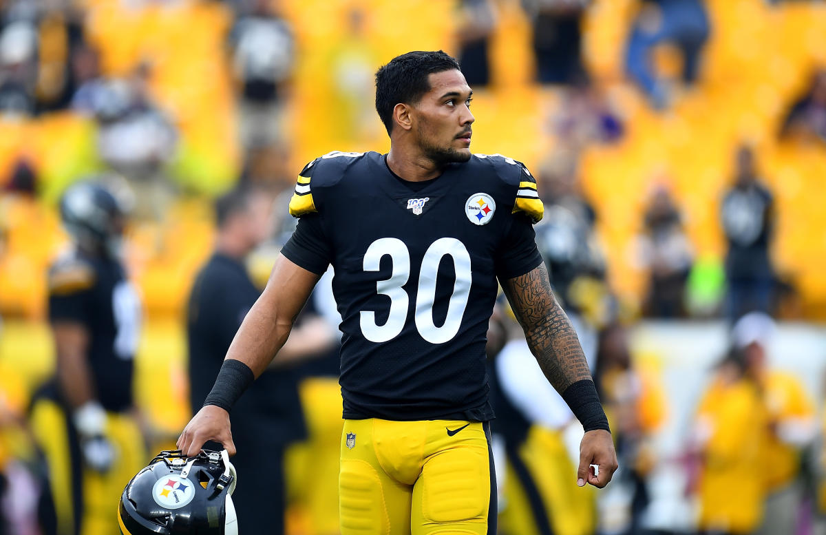 Pittsburgh Steelers' James Conner ruled out for Oakland Raiders