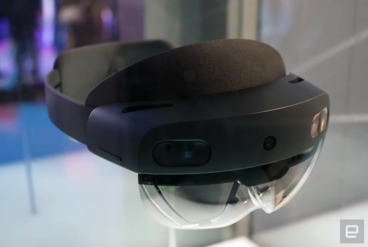 Microsoft kills HoloLens 2, with no plans for a follow up device