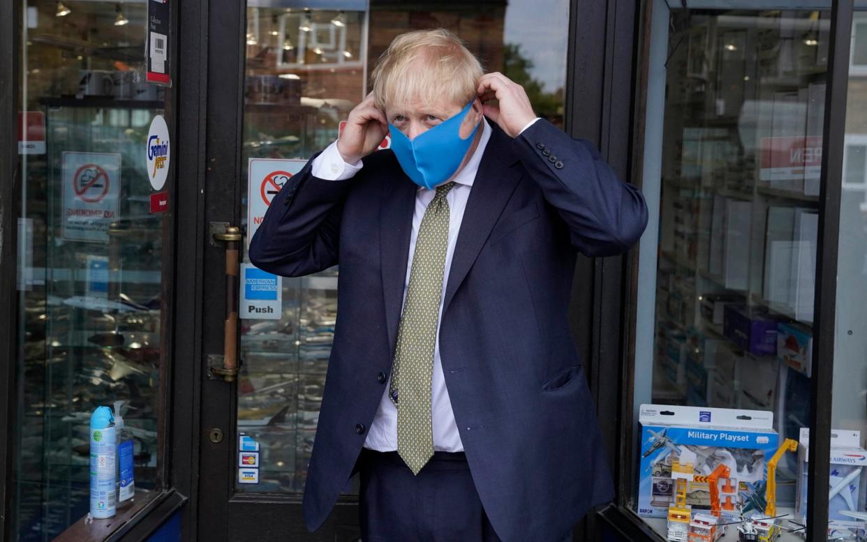 Boris Johnson visits his constituency - Andrew Parsons/ Parsons Media