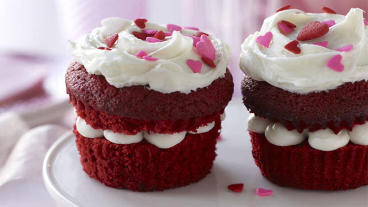 <p>Dash</p><p>These cocoa-kissed red velvet cupcakes are the <a href="https://parade.com/1068641/kelseypelzer/valentines-day-jokes/" rel="nofollow noopener" target="_blank" data-ylk="slk:Valentine;elm:context_link;itc:0;sec:content-canvas" class="link rapid-noclick-resp">Valentine</a>’s Day treat that scream, "be mine."</p><p><strong>Get the recipe: <a href="https://parade.com/30064/dash/red-velvet-cupcakes/" rel="nofollow noopener" target="_blank" data-ylk="slk:Red Velvet Cupcakes;elm:context_link;itc:0;sec:content-canvas" class="link rapid-noclick-resp">Red Velvet Cupcakes</a></strong></p><p><strong>Related: <a href="https://parade.com/843083/lorilange/20-best-cupcake-recipes-to-make-for-your-sweetie/" rel="nofollow noopener" target="_blank" data-ylk="slk:20 Best Cupcake Recipes to Make for Your Sweetie;elm:context_link;itc:0;sec:content-canvas" class="link rapid-noclick-resp">20 Best Cupcake Recipes to Make for Your Sweetie</a></strong></p>