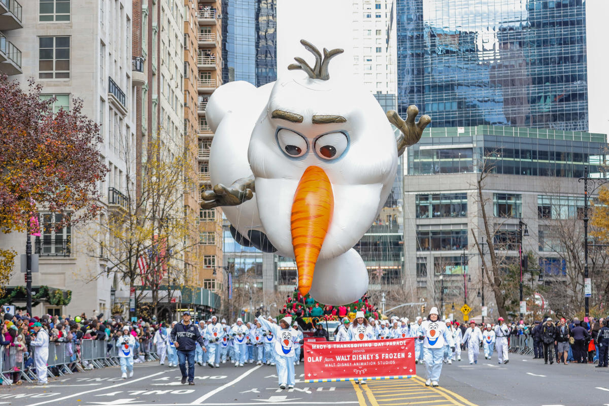 NFL, Macy's Parade: Thanksgiving TV Ratings, Nov. 25, 2021 – The Hollywood  Reporter