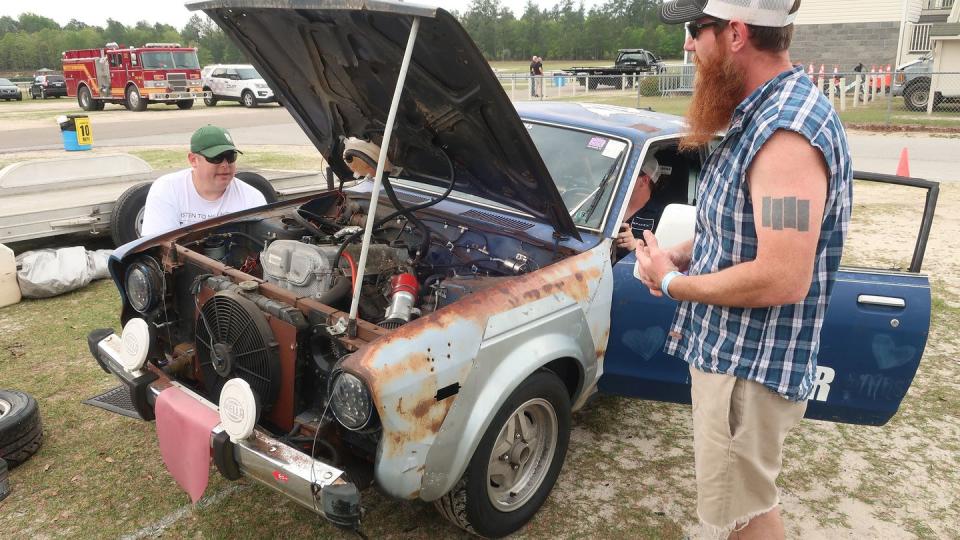 datsun b210 24 hours of lemons race car