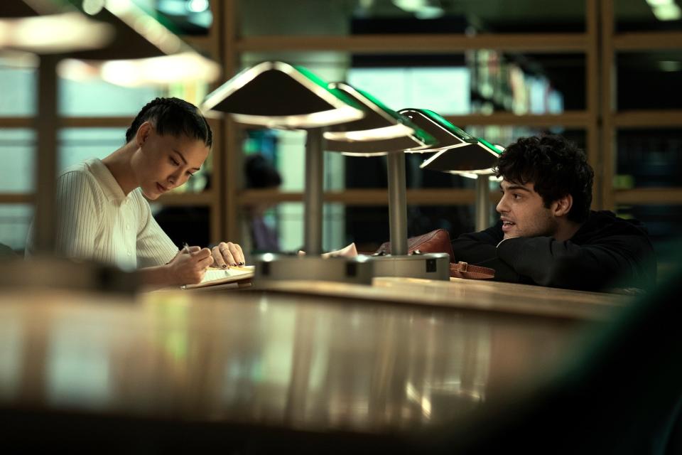 owen and hannah in the library