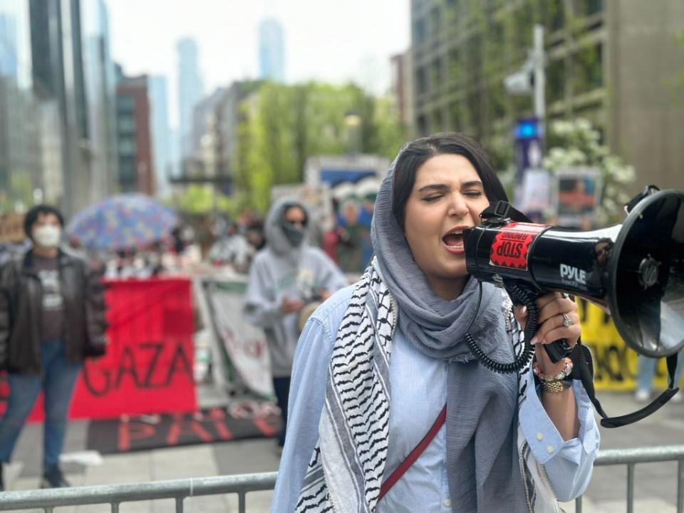 One protester said that NYU’s threats of disciplinary action are considered the “highest honor” for protesters. Dorian Geiger