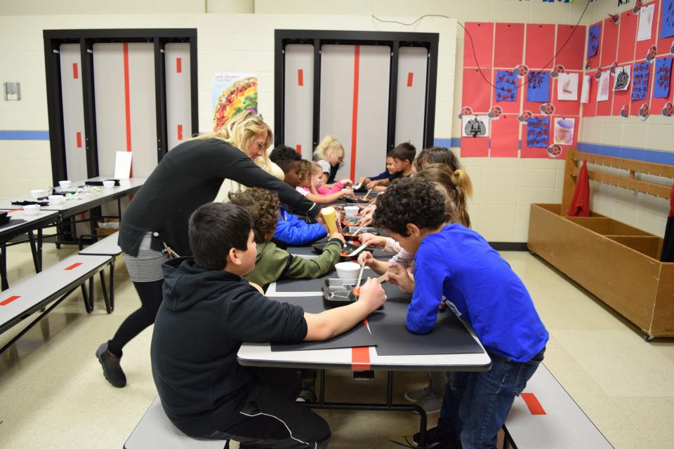 Students in the Sioux Falls School District participate in a craft project at the Kids Inc. program at Hawthorne Elementary. Sioux Falls’ afterschool programs participated in the annual “Lights On Afterschool” event Oct. 28, 2021, a nationwide call to attention on the importance of afterschool programs for America’s children, families and communities.