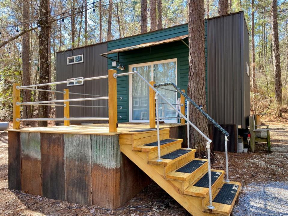 <div class="inline-image__caption"><p>A tiny house at Longleaf Piney Resort.</p></div> <div class="inline-image__credit">Sean MacGee/Courtesy of Visit Mississippi</div>