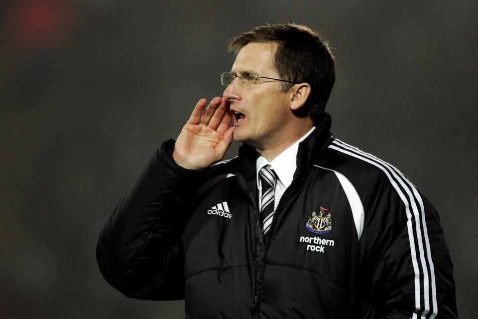 Glenn Roeder has passed away aged 65 (Getty Images)