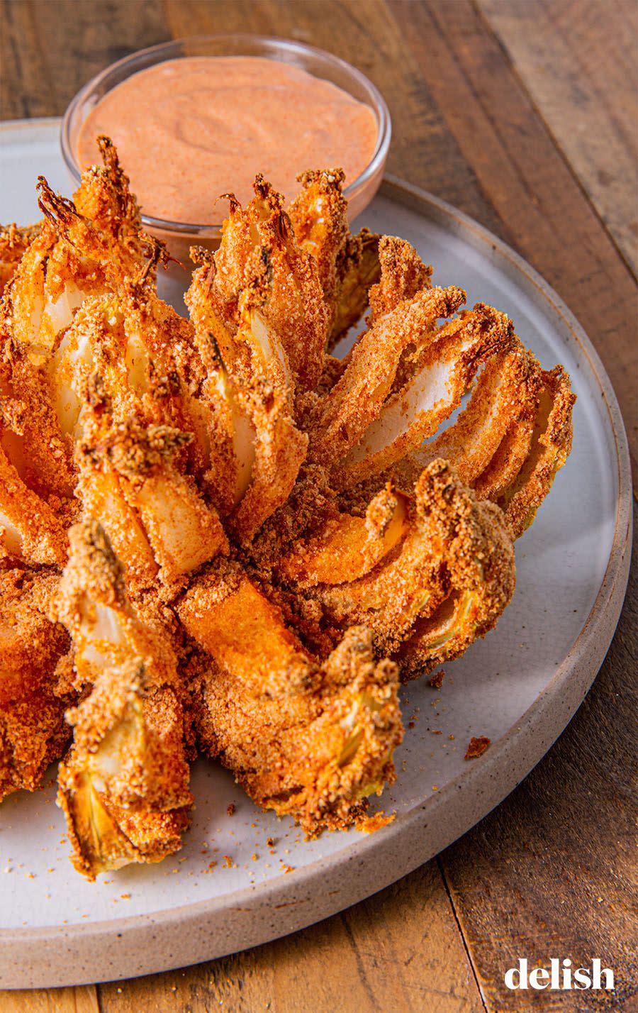 Air Fryer Bloomin' Onion