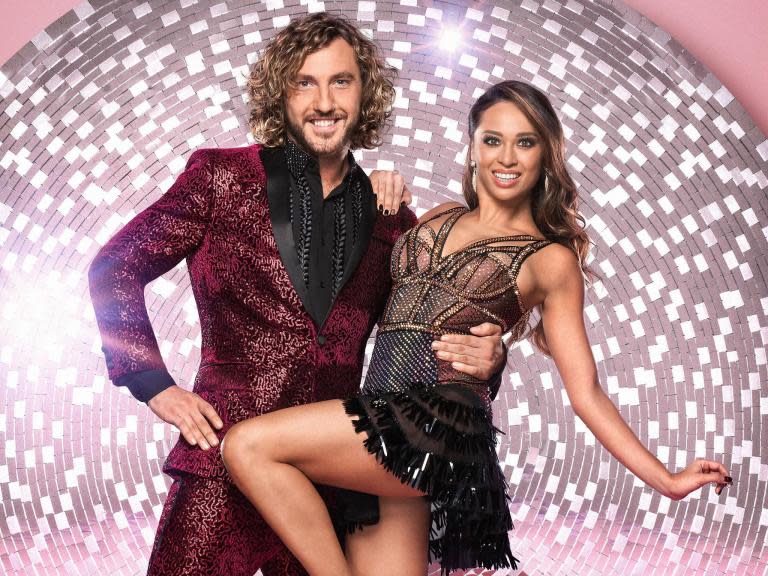 Strictly Come Dancing: Seann Walsh leaves competion after dance-off against Graeme Swann