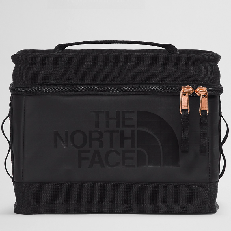 <p><a href="https://go.redirectingat.com?id=74968X1596630&url=https%3A%2F%2Fwww.thenorthface.com%2Fen-us%2Fbags-and-gear%2Fbackpacks%2Ffanny-packs-and-totes-c591785%2Fbase-camp-voyager-lunch-cooler-pNF0A52W7%3Fcolor%3DTTU&sref=https%3A%2F%2Fwww.esquire.com%2Fstyle%2Fmens-fashion%2Fa60322477%2Fthe-north-face-sale-march-2024%2F" rel="nofollow noopener" target="_blank" data-ylk="slk:Shop Now;elm:context_link;itc:0;sec:content-canvas" class="link ">Shop Now</a></p><p>Base Camp Voyager Lunch Cooler</p><p>$38.00</p>