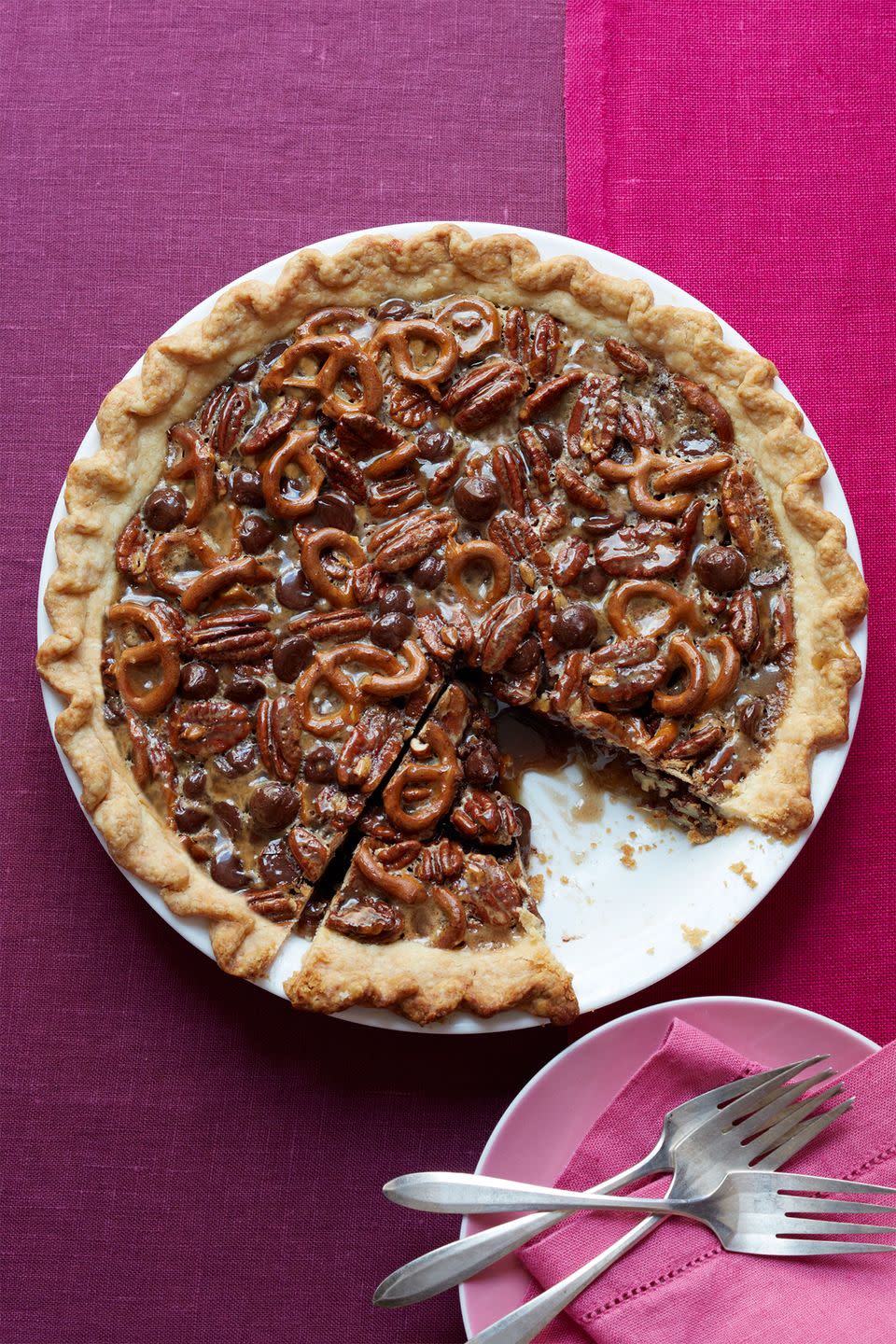 Chocolate Pretzel Pecan Pie