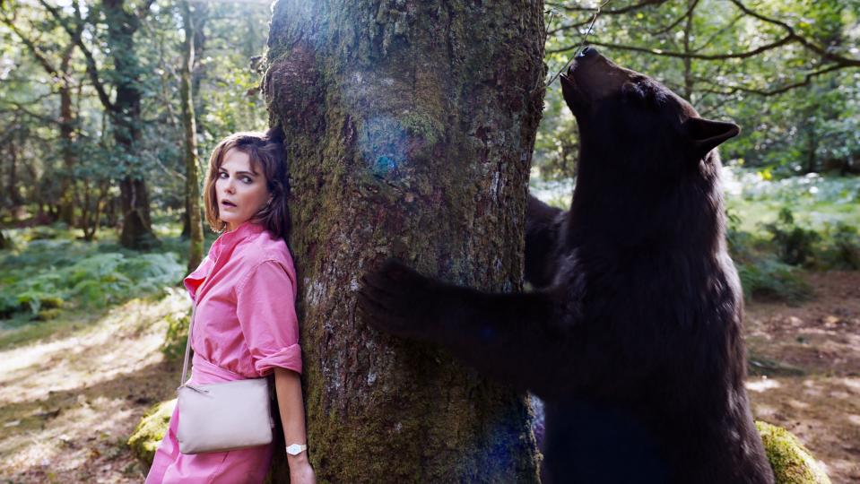 keri russell hiding from the bear in cocaine bear