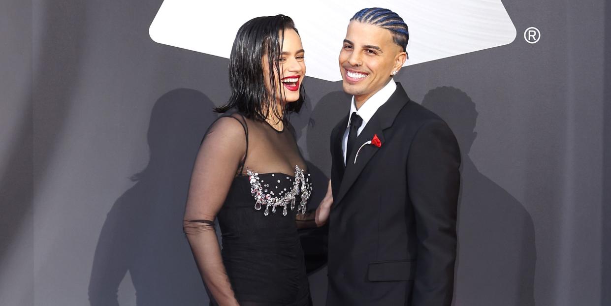 las vegas, nevada november 17 l r spanish singer rosalia and puerto rican singer rauw alejandro attends the 23rd annual latin grammy awards at michelob ultra arena on november 17, 2022 in las vegas, nevada photo by john parragetty images for the latin recording academy