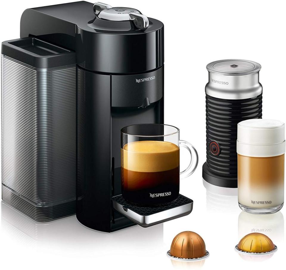 Best Nespresso Coffee Maker on Amazon De'Longhi Machine Bundle