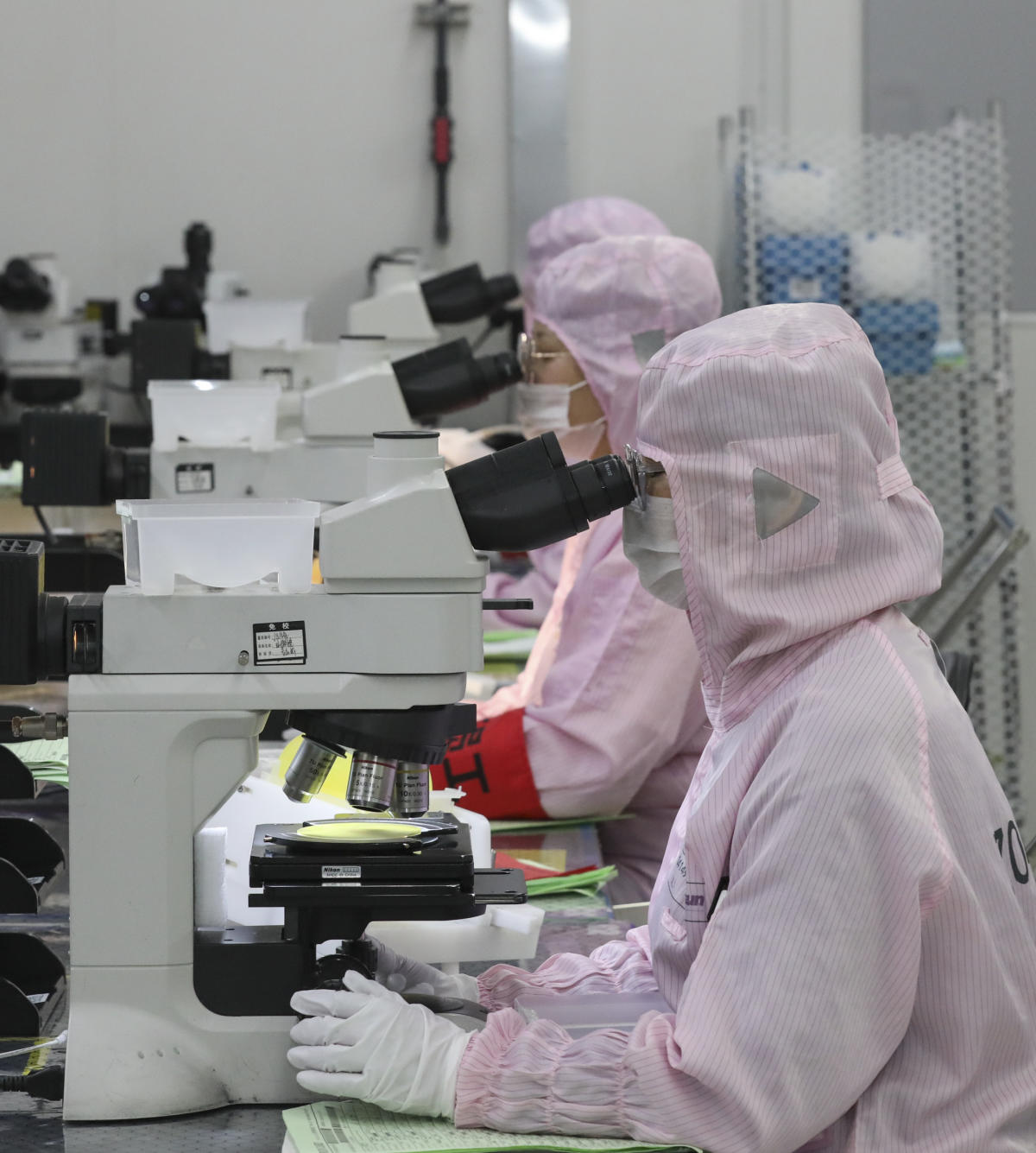 US crackdown on advanced chips opens up opportunity for China to use old technologies