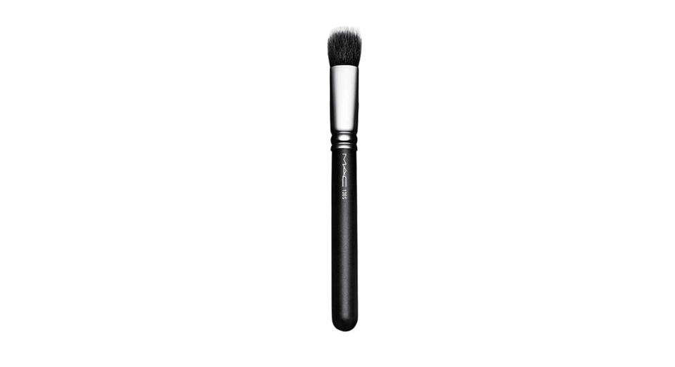 MAC 130S Short Duo Fibre Brush