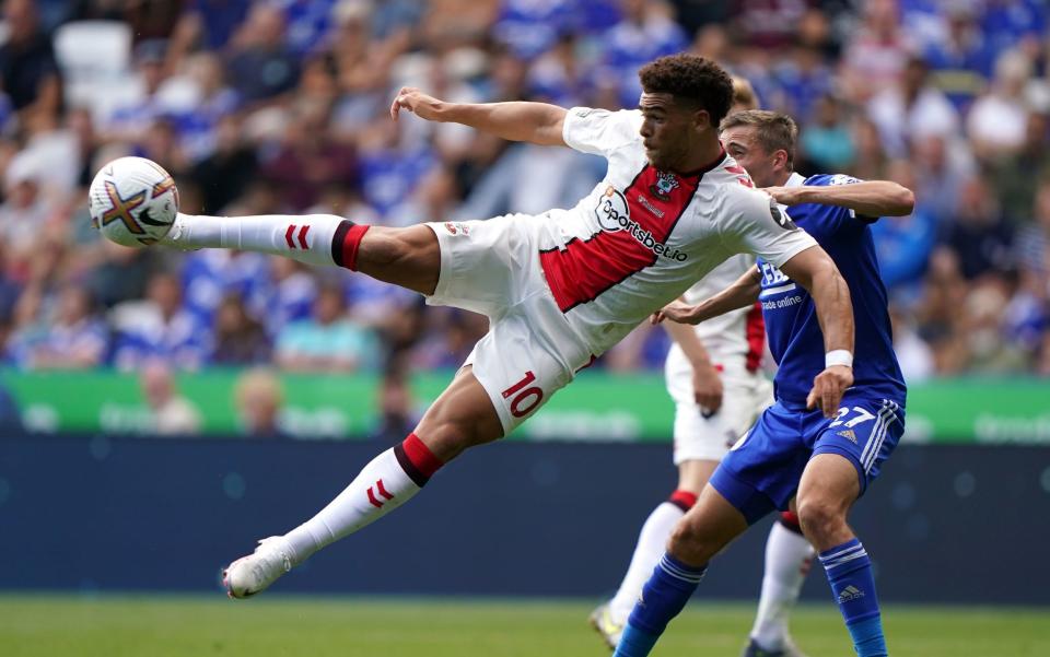 Southampton's Che Adams scores their side's second goal of the game during the Premier League match at the King Power Stadium, Leicester