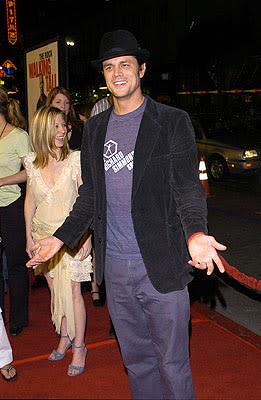 Johnny Knoxville at the LA premiere of MGM's Walking Tall