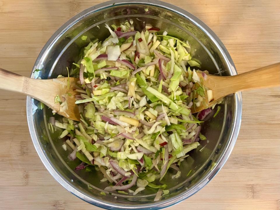 Camila McConaughey's no-mayo coleslaw recipe uses 9 ingredients.