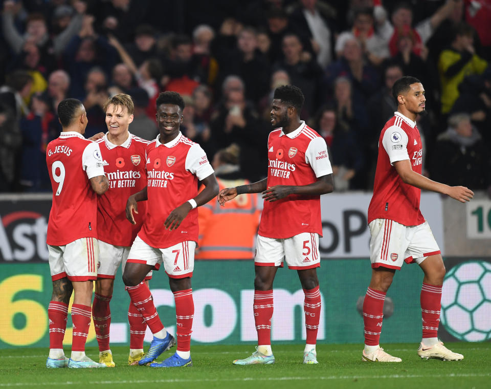 WOLVERHAMPTON, ENGLAND - NOVEMBER 12: Martinelli tin Odegaard celebrates scoring Arsenal's 2nd goal with Gabriel Jesus, Bukayo Saka and Thomas Partey during the Premier League match between Wolverhampton Wanderers and Arsenal FC at Molineux on November 12, 2022 in Wolverhampton, England. (Photo by David Price/Arsenal FC via Getty Images)