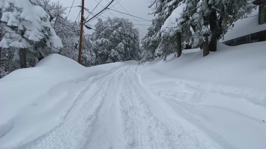 Blizzard-like condition residents in San Bernardino Mountain communities that have left many residents completely stranded as of Feb. 28, 2023. (KTLA)