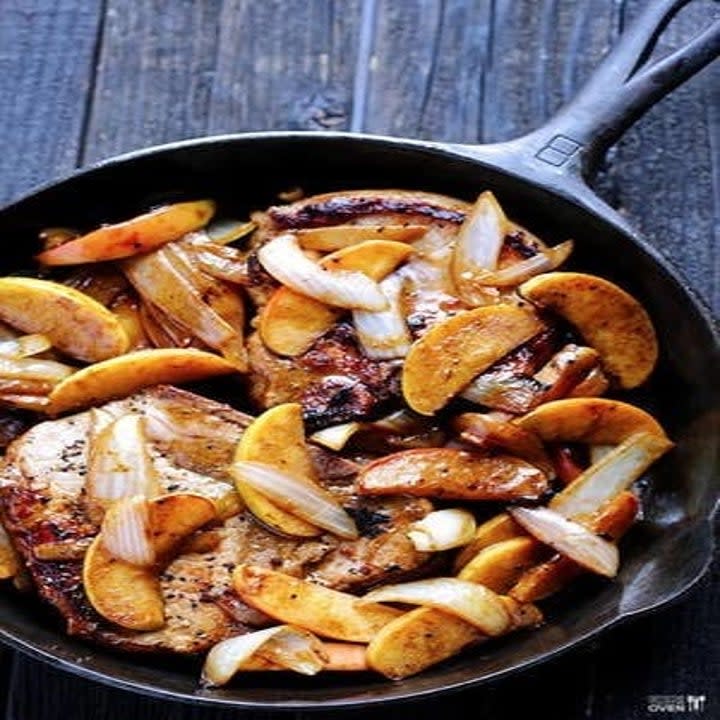 Apple Cinnamon Pork Chops in a pan