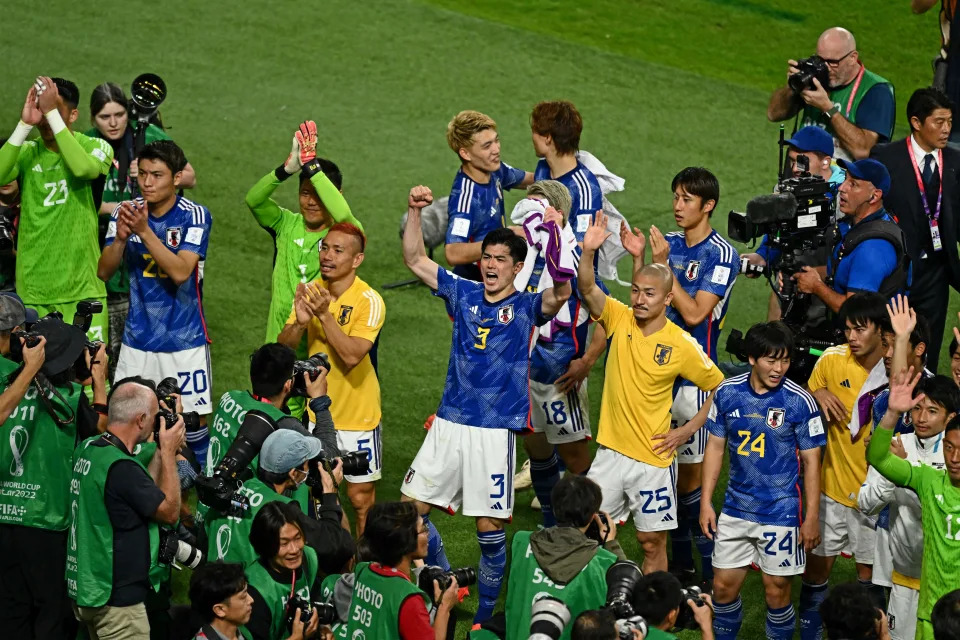 Japan&#39;s players react after the Qatar 2022 World Cup Group E football match between Japan and Spain at the Khalifa International Stadium in Doha on December 1, 2022. (Photo by Jewel SAMAD / AFP) (Photo by JEWEL SAMAD/AFP via Getty Images)