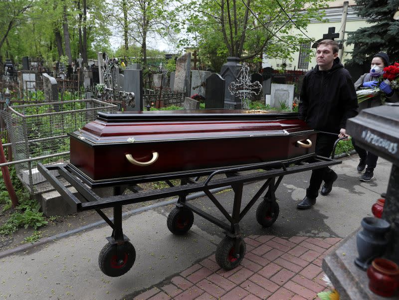 Orthodox deacon Andrei Molchanov's funeral, who died after contracting the coronavirus disease (COVID-19), in Moscow