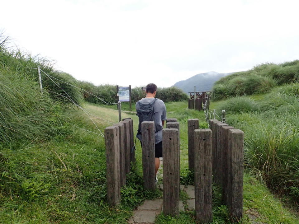 台北擎天崗環形步道＋竹篙山