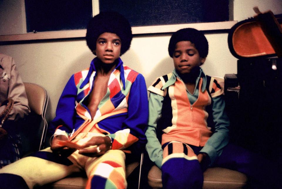 <p>Michael Jackson and his brother Randy (right) backstage at the Inglewood Forum, August 26, 1973.</p>