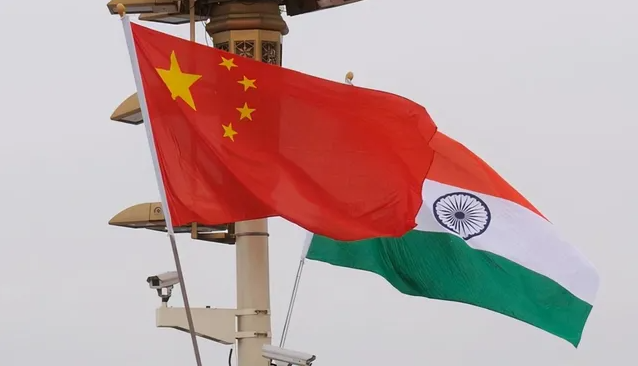 莫迪在接受《新聞週刊》採訪時表示，印度與中國的關係非常重要，必須努力解決中印兩國邊界上長期存在的問題，消除雙邊關係中的異常現象。   圖 : 翻攝自騰訊網