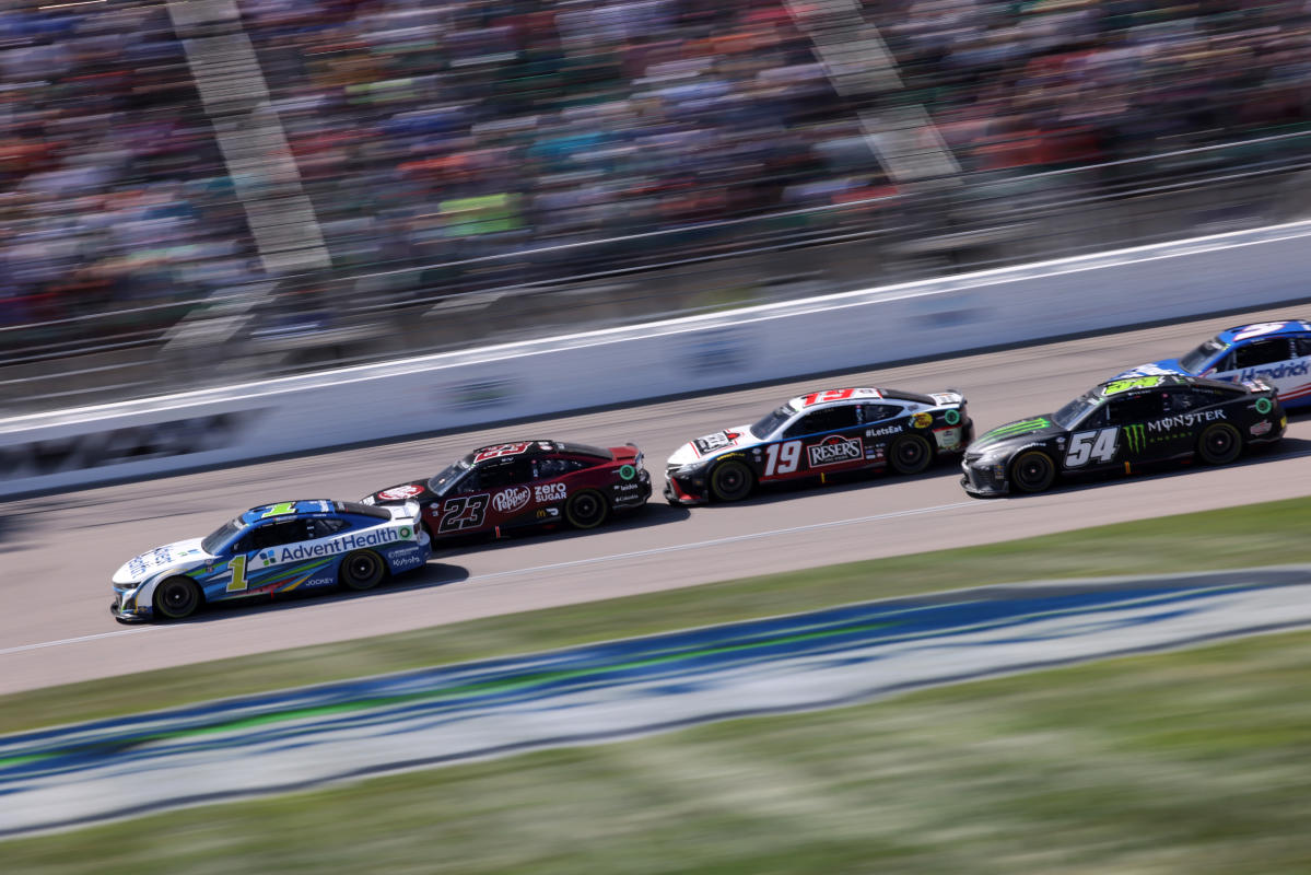 Christopher Bell auf der Pole für das Playoff-Rennen in Kansas vor Kyle Larson und Martin Truex Jr.