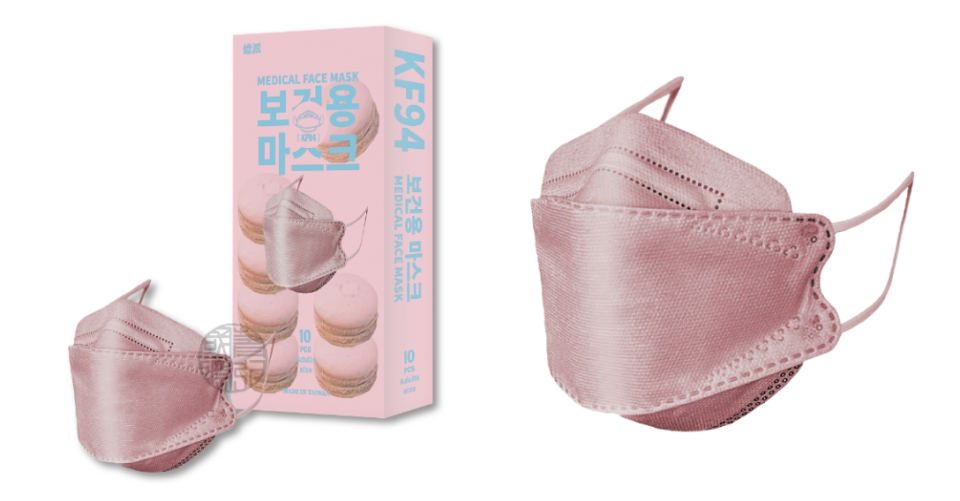 台灣製造生產。通過國家標準CNS14774，單片皆膠膜包裝，使用更衛生安全，立體剪裁設計、有4層防護加上4層過濾、雙層熔噴布過濾防護以及雙鋼印醫療口罩，馬卡龍玫瑰粉色不會過於甜膩，是很百搭有質感的粉。