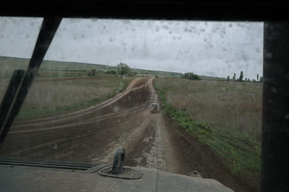 The road into Chasiv Yar, Donetsk Oblast, on April 26, 2024. (Francis Farrell/The Kyiv Independent)