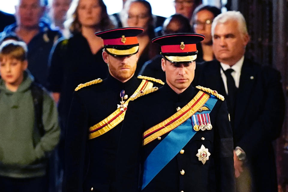 LONDON, ENGLAND - SEPTEMBER 17: Prince William, Prince of Wales, Prince Harry, Duke of Sussex arrive to hold a vigil in honour of Queen Elizabeth II at Westminster Hall on September 17, 2022 in London, England. Queen Elizabeth II's grandchildren mount a family vigil over her coffin lying in state in Westminster Hall. Queen Elizabeth II died at Balmoral Castle in Scotland on September 8, 2022, and is succeeded by her eldest son, King Charles III. (Photo by Aaron Chown-WPA Pool/Getty Images)