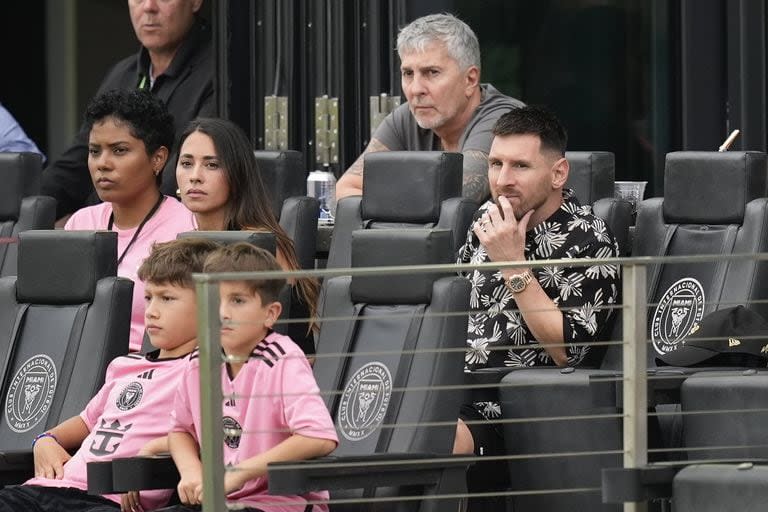 Lionel Messi deberá mirar el partido en el palco del Chase Stadium.