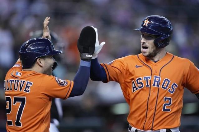 Astros star Jose Altuve named AP Male Athlete of the Year, National Sports